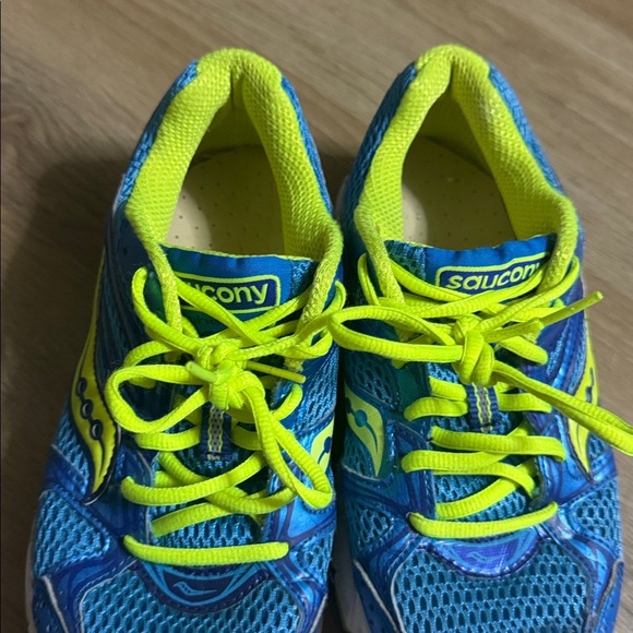 Saucony Grid Cohesion 6 running shoes in Blue and Neon Yellow in Size 8 - Picture 6 of 10